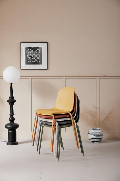 Set de 4 Sillas con Cojín Aiara, Color Amarillo, Diseño Moderno