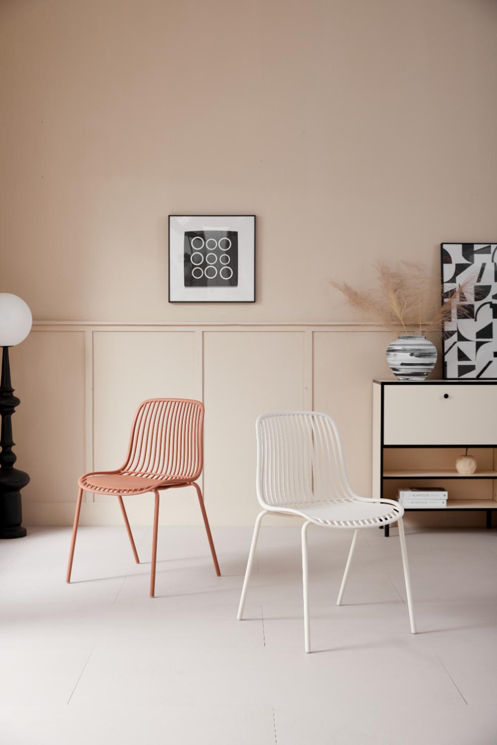 Set de 6 Sillas Barcelona, Color Beige, con Espaldar en Líneas Diseño Moderno