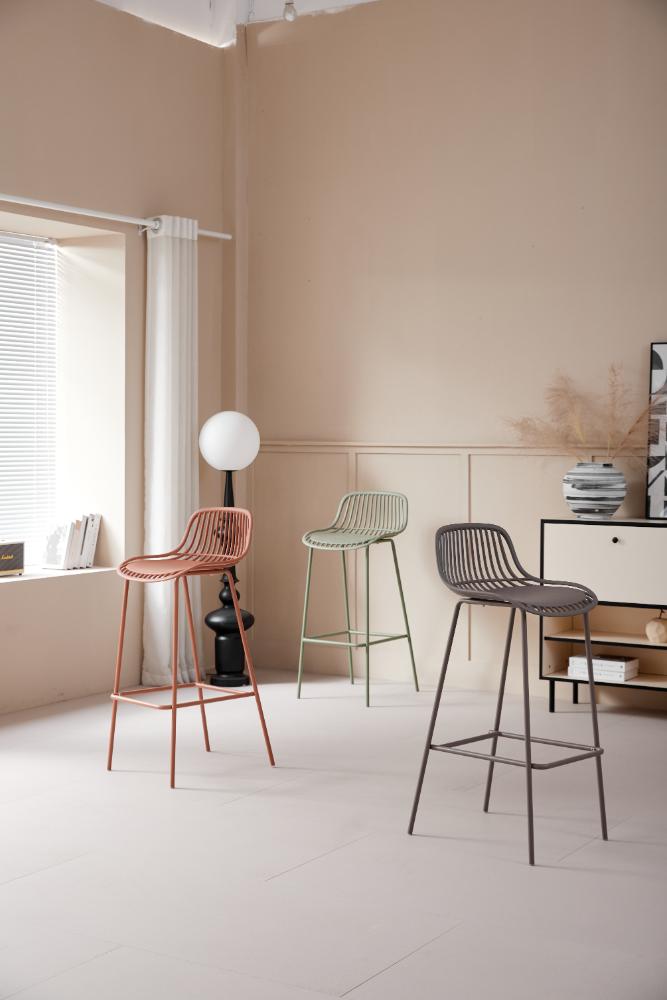 Silla para Bar Tulum, Color Taupe, Diseño Moderno