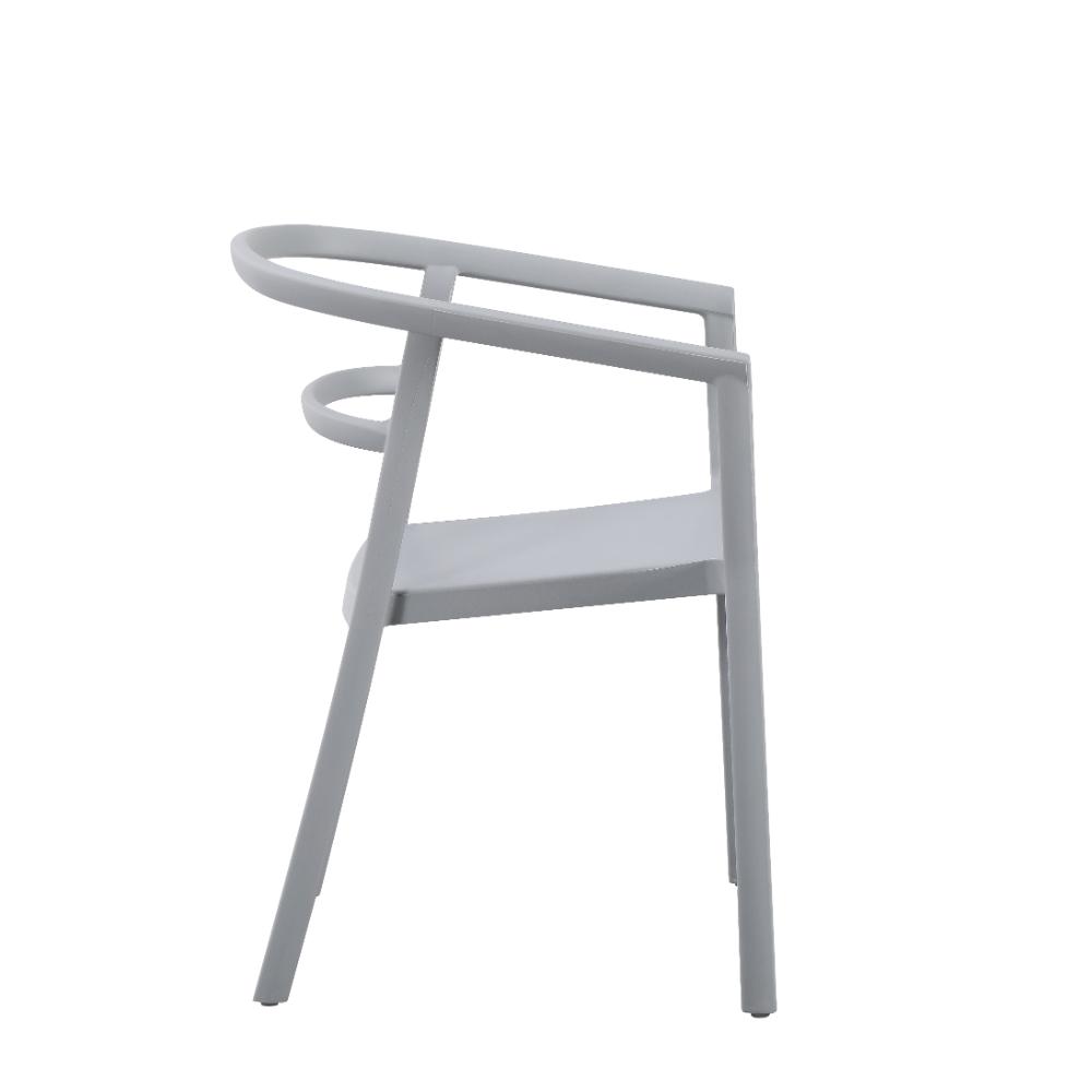 Silla Porto, Gris, con Espaldar Minimalista y Diseño Moderno, en ambiente