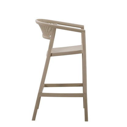 Silla para Bar Salvador, Taupe, con Reposa Pies Doble Proposito, en ambiente