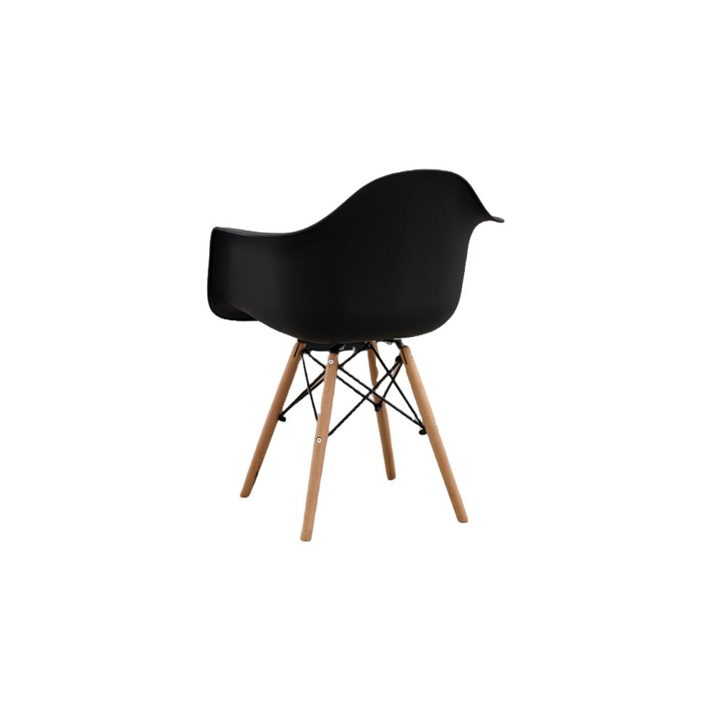 Set de 4 Sillas Eymos, Color Negro, con Espaldar y Patas en Madera