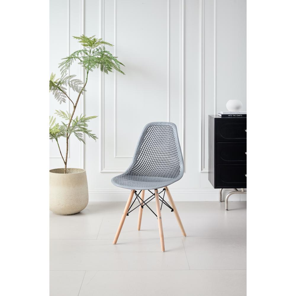 Silla Aira, Color Gris Oscuro, con Espaldar y Patas en Madera, vista frontal
