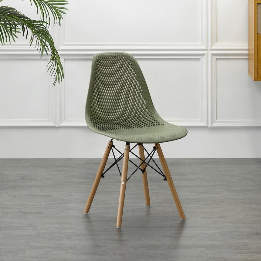 Silla Aira, Color Verde, con Espaldar y Patas en Madera