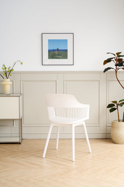Silla con Cojín Max, Color Blanco, con Espaldar en Rejilla, detalle