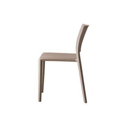 Silla Toledo, Color Taupe, con Espaldar Liso y Cuadrado, Diseño Moderno