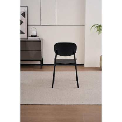 Silla Milán, Color Negro, con Espaldar y Diseño Moderno, en ambiente