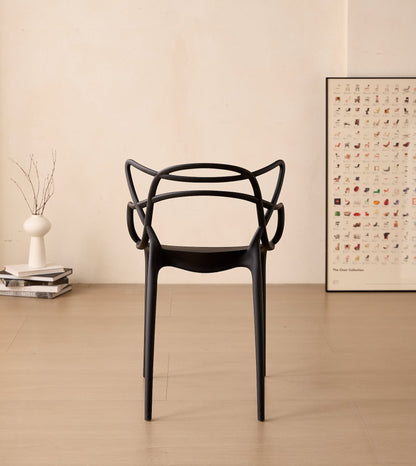 Set de 4 Sillas Palermo, Color Negro, con Espaldar y Diseño Moderno