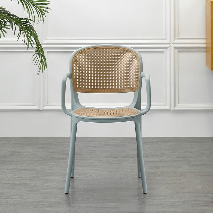 Set de 4 Sillas con Brazos Nest, Color Azul Claro y Beige, con Espaldar y Asiento en Rejilla