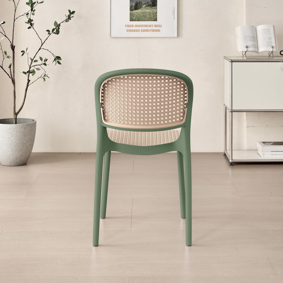 Set de 4 Sillas Nest, Verde Olivo y Beige, con Espaldar y Asiento en Rejilla