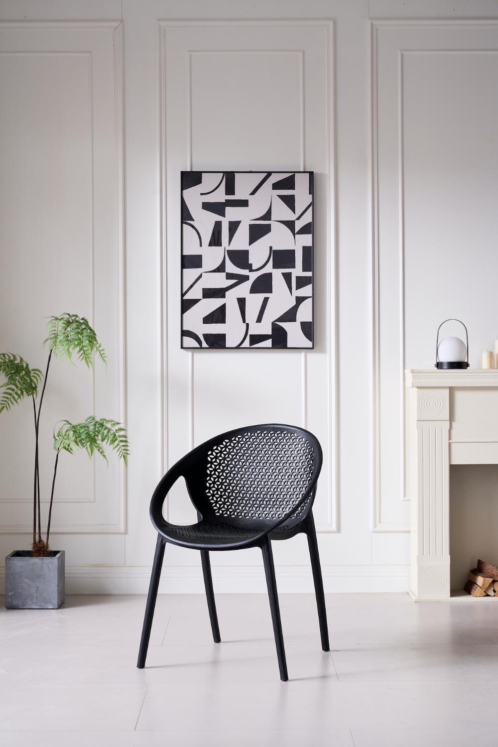 Silla Selva con Brazos, Color Negro, con Espaldar, vista frontal