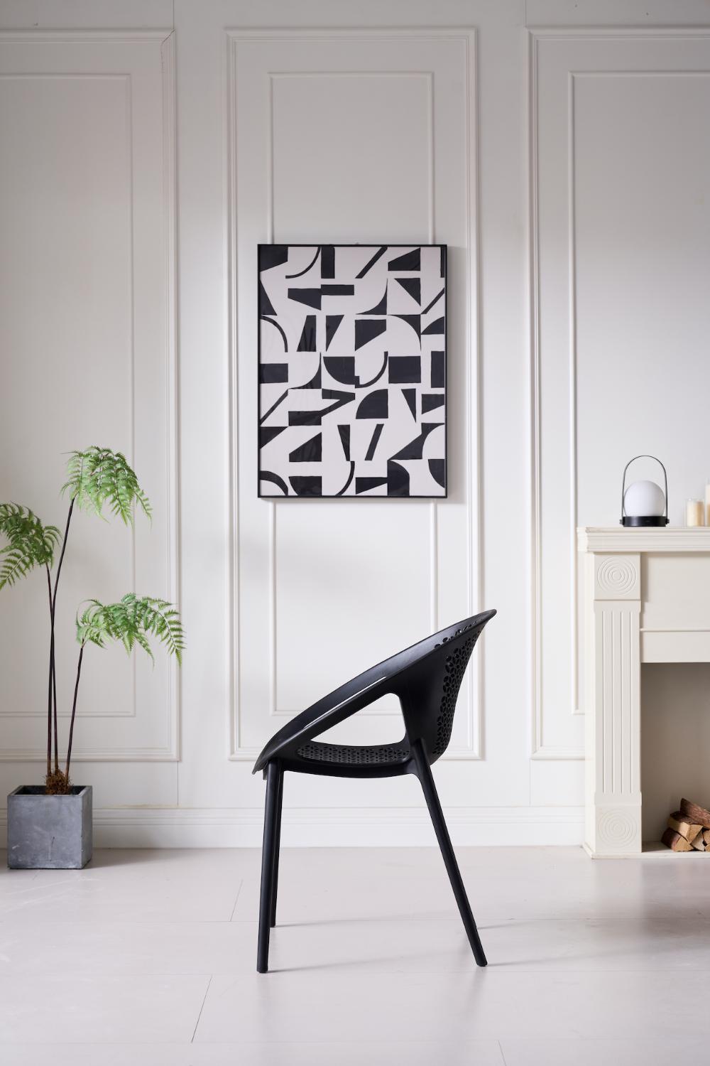 Silla Selva con Brazos, Color Negro, con Espaldar, detalle