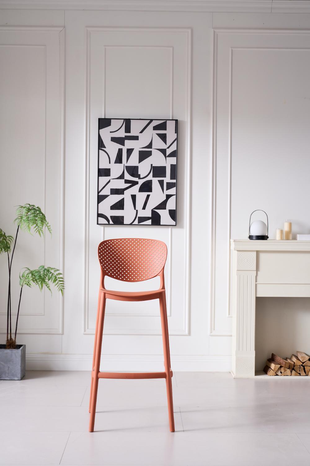 Silla para bar Río color terracota en polipropileno, asiento a 76 cm - vista lateral