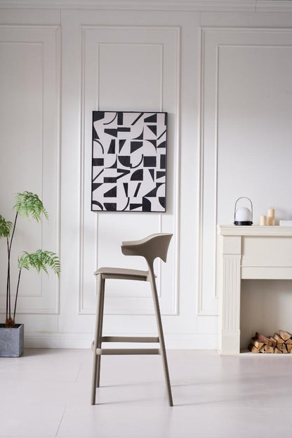 Silla para barra Elena color taupe en polipropileno - vista lateral