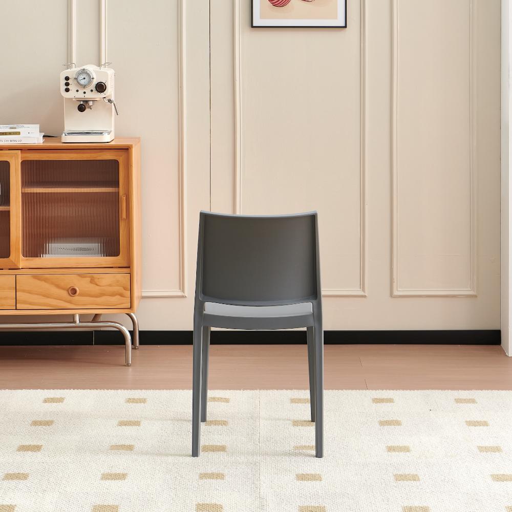 Silla Soho, Gris Oscuro, con Espaldar Cerrado y Diseño Minimalista