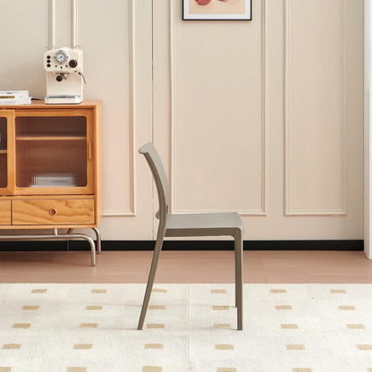 Set de 2 Sillas Soho, Taupe, con Espaldar Cerrado y Diseño Minimalista
