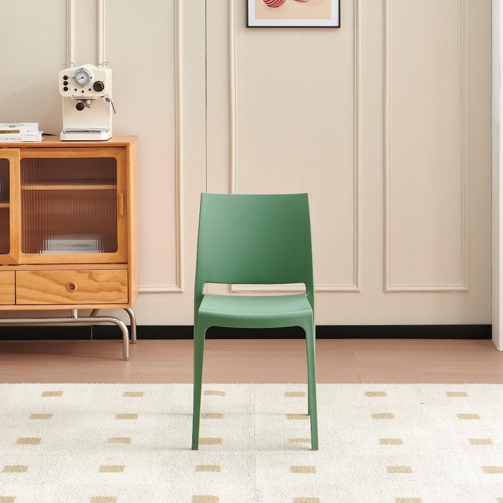 Set de 6 Sillas Soho, Verde, con Espaldar Cerrado y Diseño Minimalista