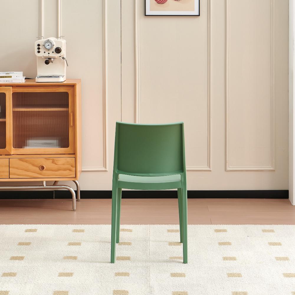 Set de 4 Sillas Soho, Verde, con Espaldar Cerrado y Diseño Minimalista