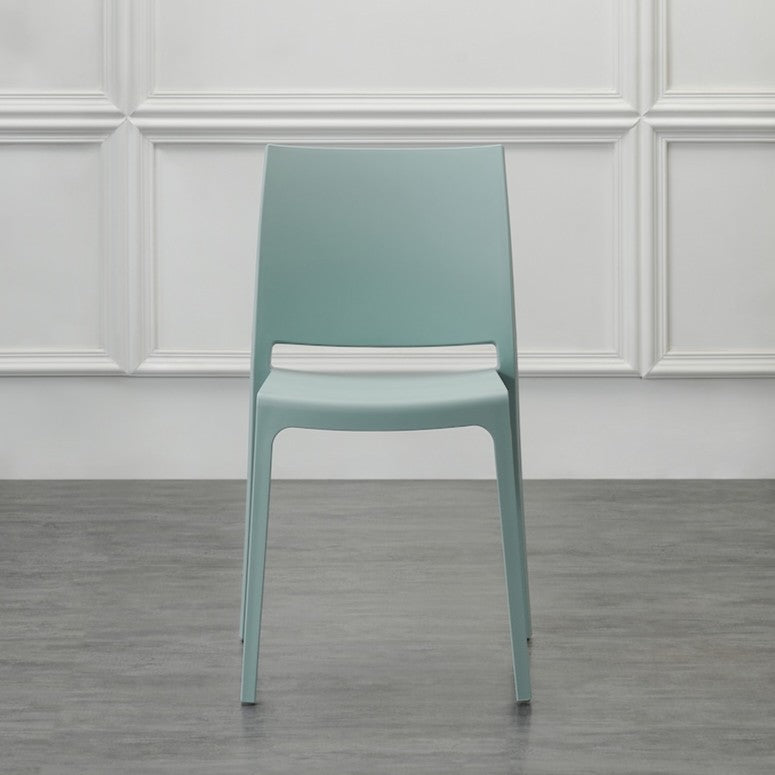 Set de 2 Sillas Soho, Azul Claro, con Espaldar Cerrado y Diseño Minimalista