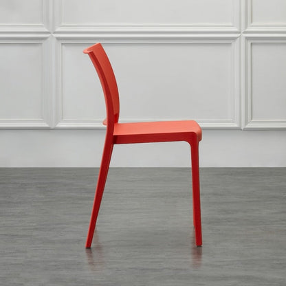 Set de 4 Sillas Soho, Roja, con Espaldar Cerrado y Diseño Minimalista