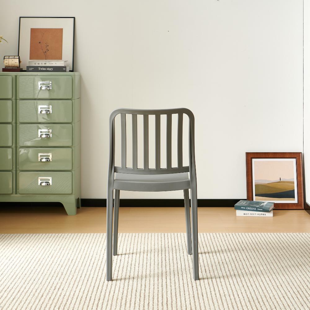 Silla Brooklyn, Gris Oscuro, con Espaldar en Rayas y Diseño Minimalista, en ambiente