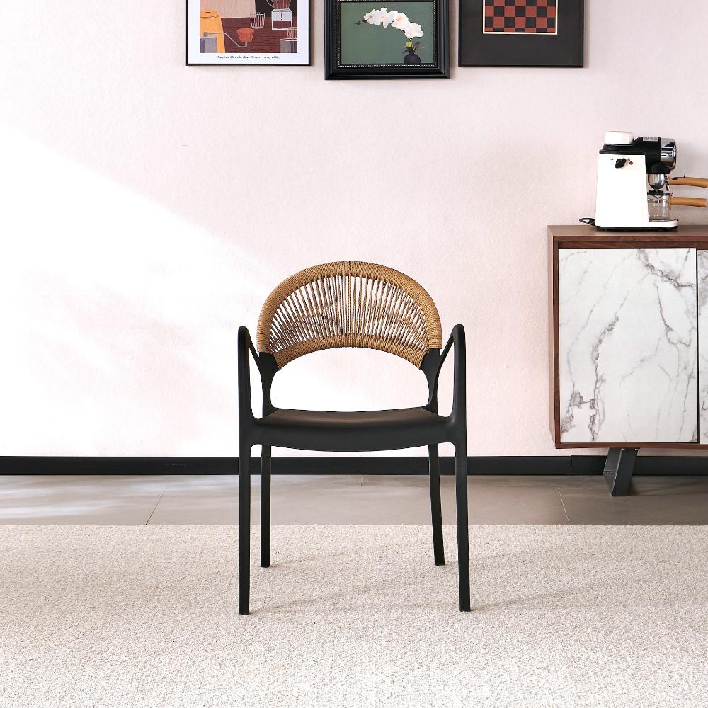 Silla Daytona, Negro y Café Claro, con Espaldar, Reposa Brazos y Diseño Minimalista, vista lateral