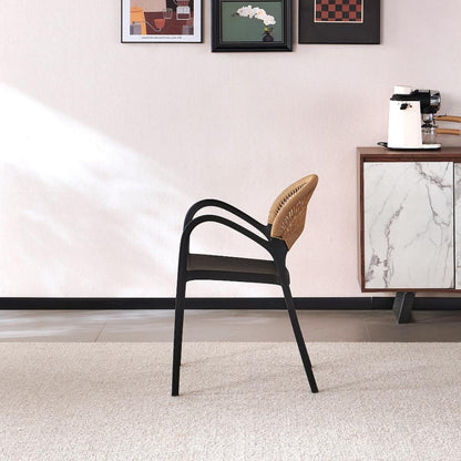 Silla Daytona, Negro y Café Claro, con Espaldar, Reposa Brazos y Diseño Minimalista, vista posterior