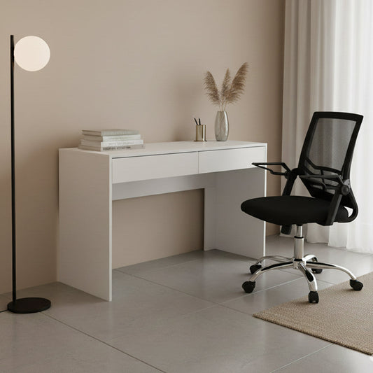 Silla de Escritorio Legacy, Negro, ergonómica con reposabrazos, vista frontal