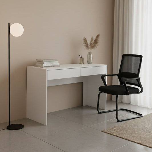 Silla de Escritorio Prestige, Negro, ergonómica con reposabrazos, vista frontal