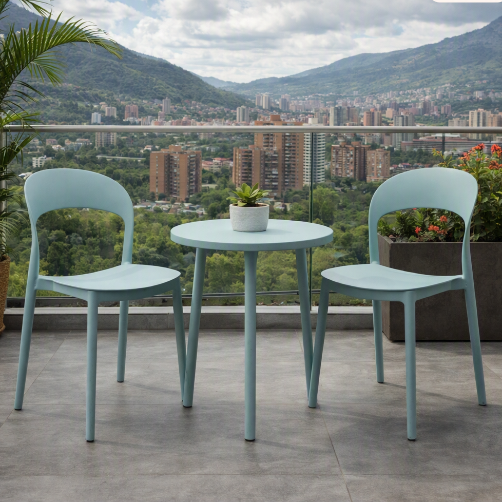 Silla Patrick, Color Azul Claro, con Espaldar y Diseño Moderno