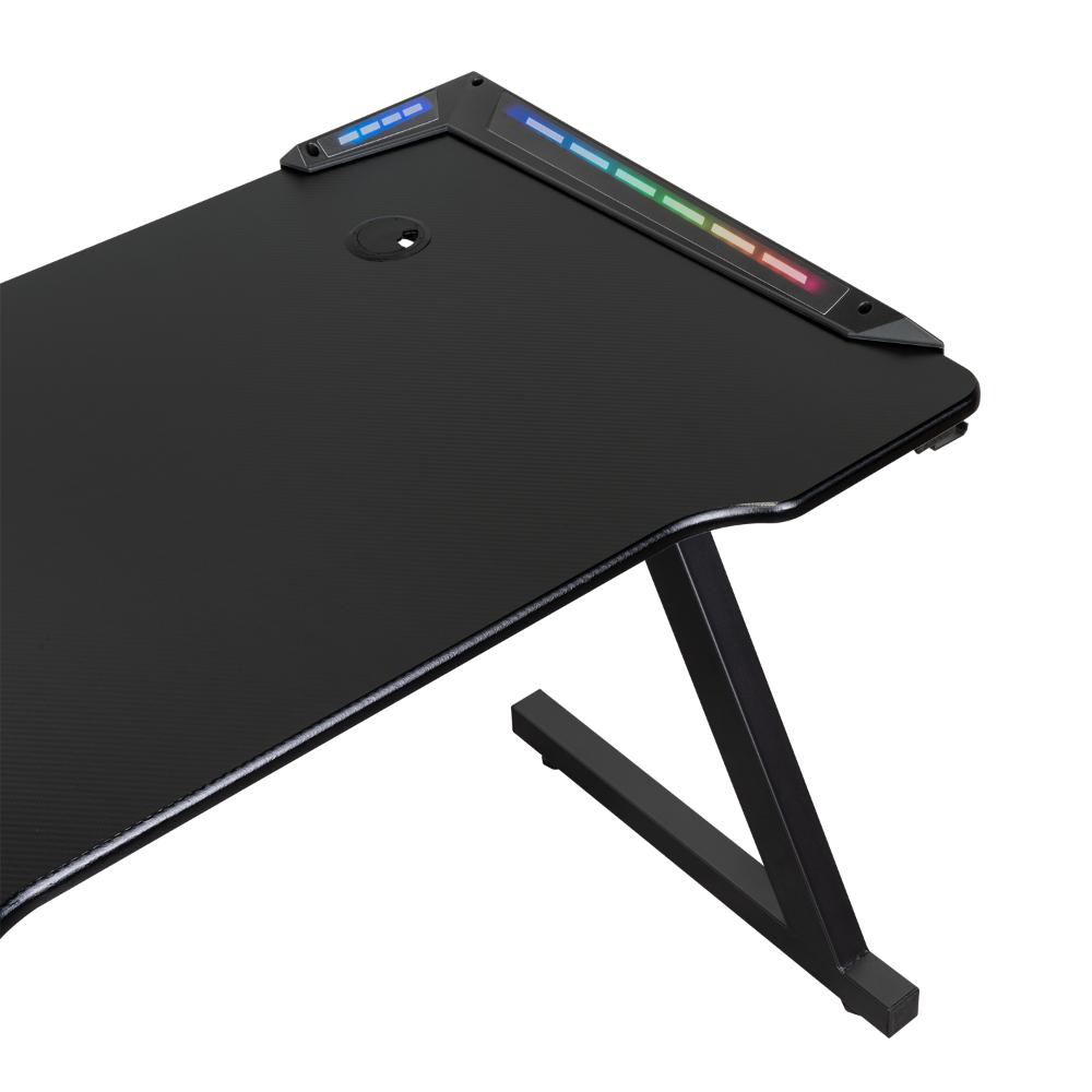 Combo gamer Mind con escritorio negro de luz led y silla gamer reclinable - medidas