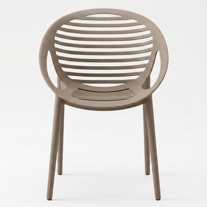 Silla Tokio con Brazos, Color Taupe, con Espaldar y Diseño Moderno