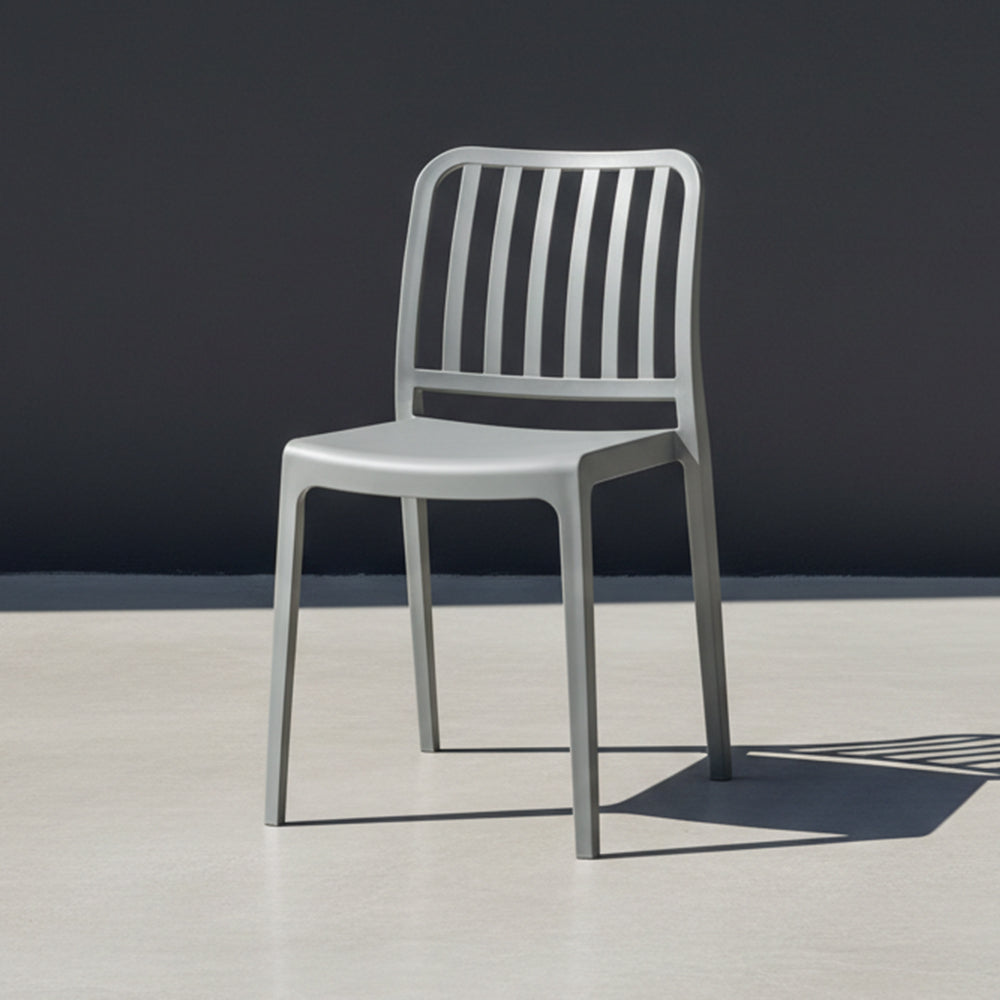 Silla Brooklyn, Gris Oscuro, con Espaldar en Rayas y Diseño Minimalista