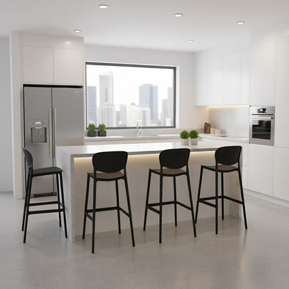 Silla para Bar Río, Color Negro, Diseño Moderno, en ambiente