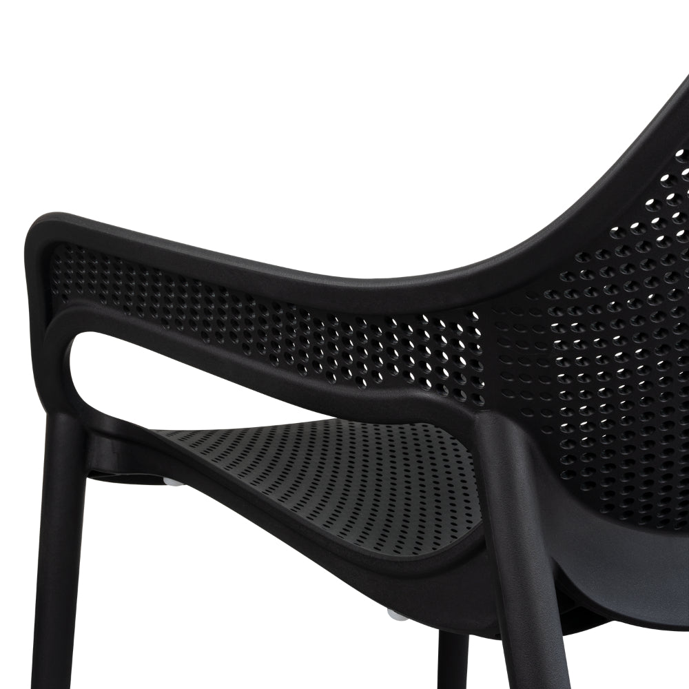 Silla Lounge Mayorca, Negro, con Espaldar y Reposa Brazos, detalle interior
