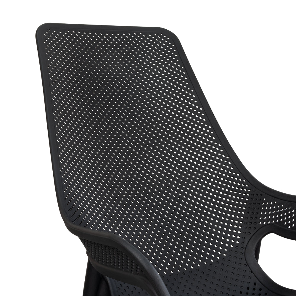 Silla Lounge Mayorca, Negro, con Espaldar y Reposa Brazos, vista en perspectiva