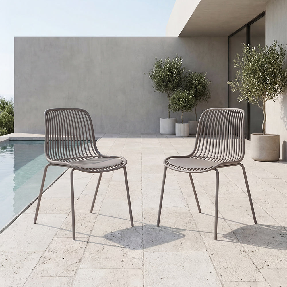 Set de 2 Sillas Barcelona, Color Taupe, con Espaldar en Líneas Diseño Moderno