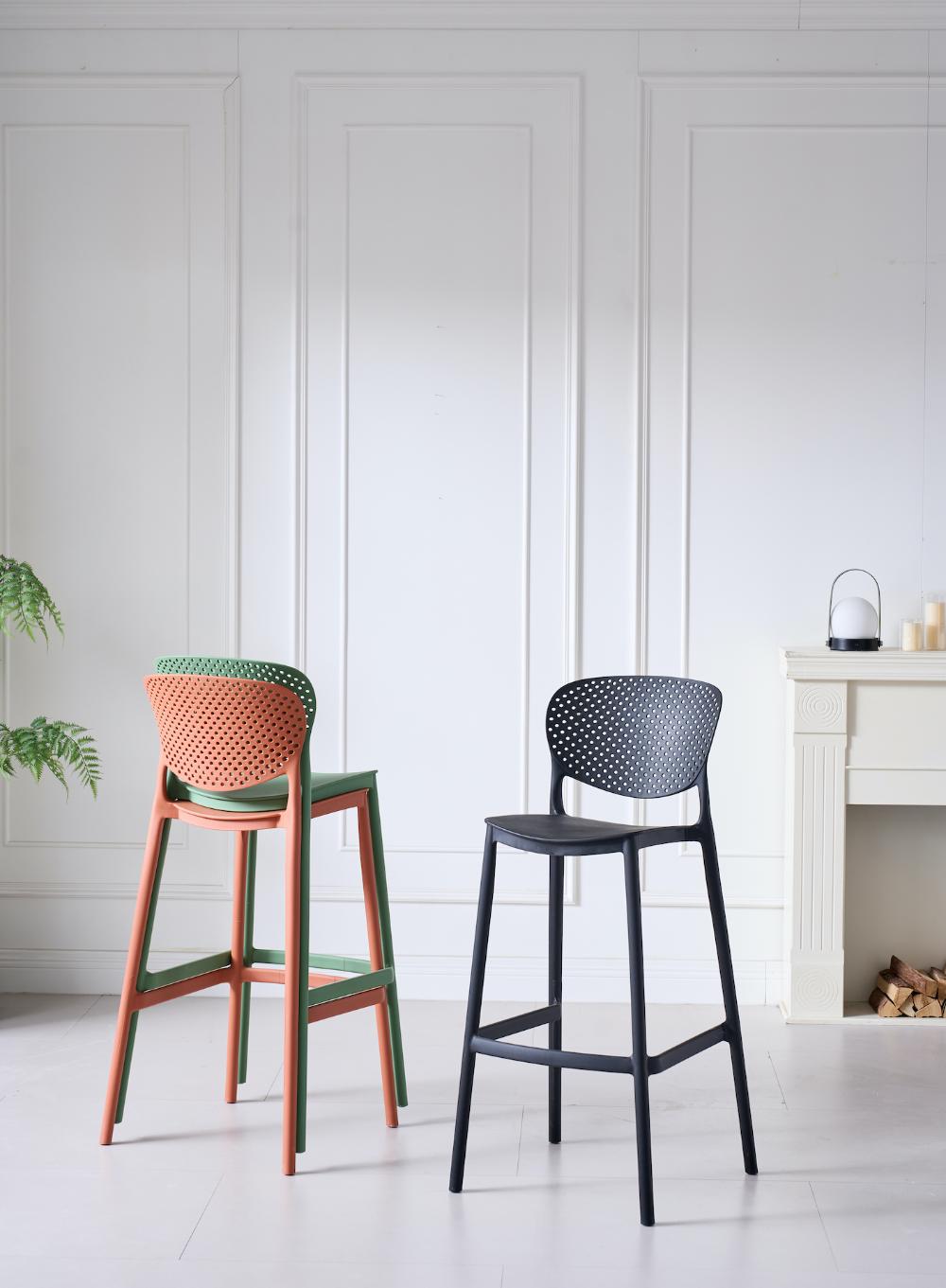 Silla para Bar Río, Color Verde Olivo, Diseño Moderno, detalle de acabado