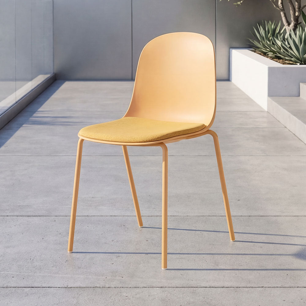 Set de 4 Sillas con Cojín Aiara, Color Amarillo, Diseño Moderno